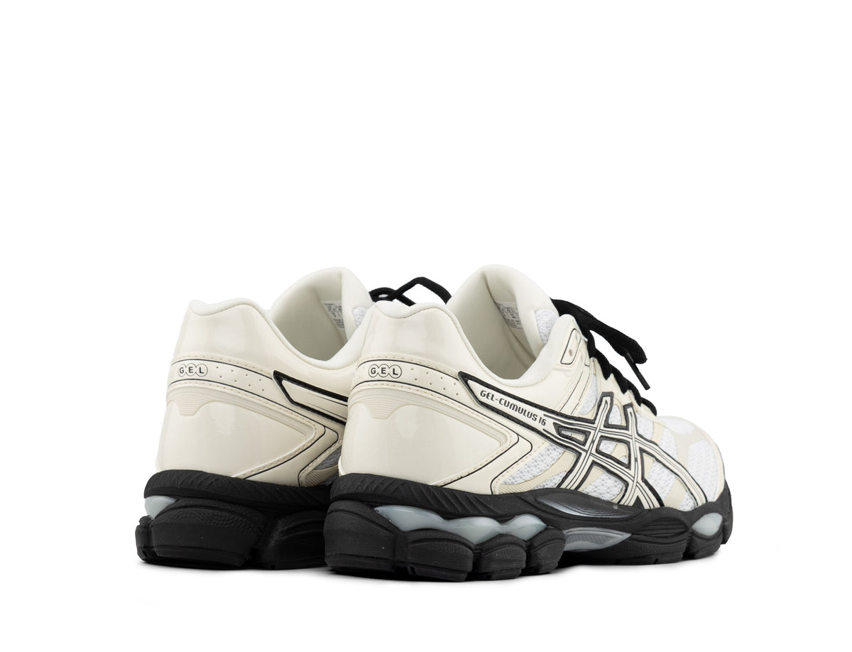 Asics Gel-Cumulus 16 white cream
