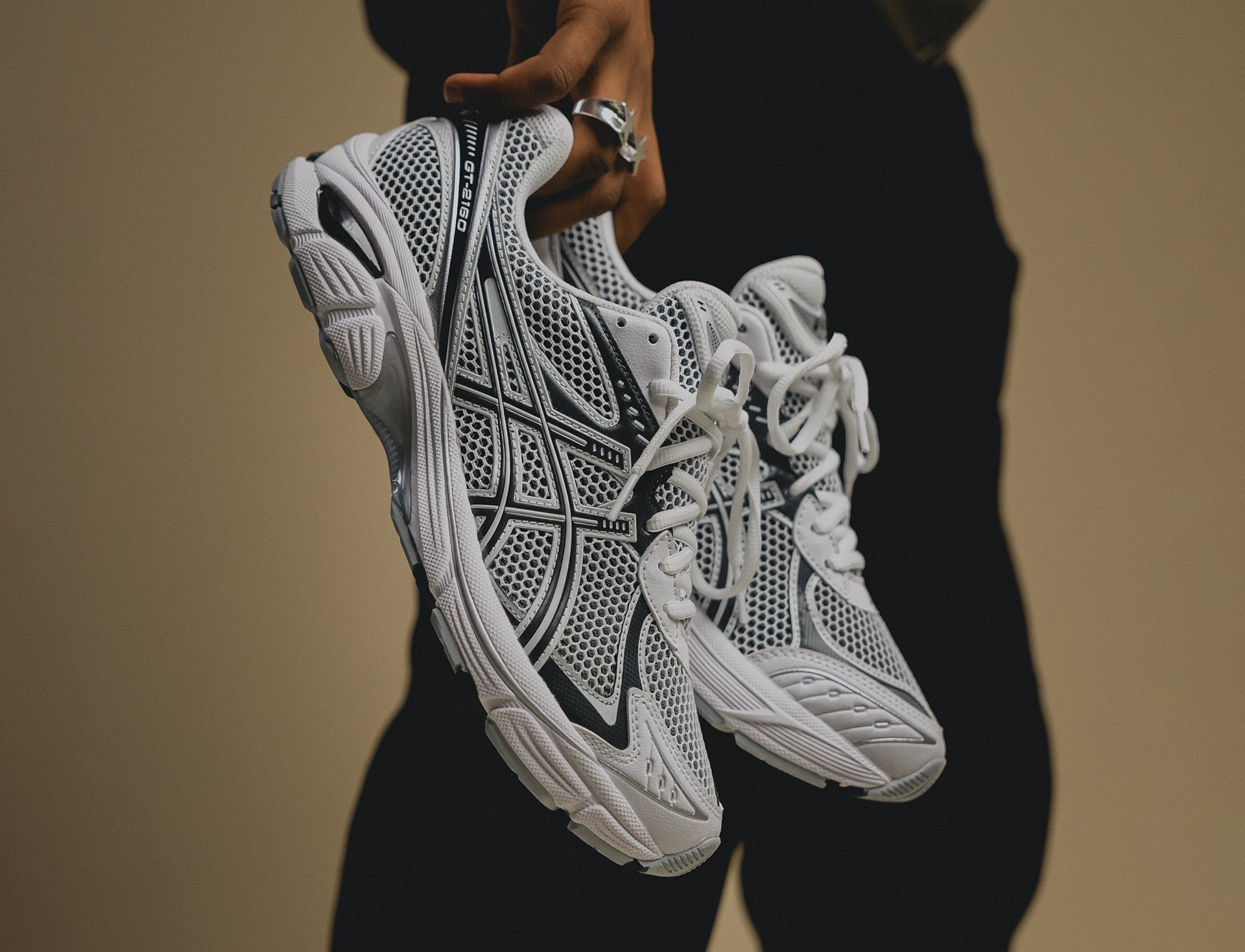 Asics GT-2160 white graphite grey