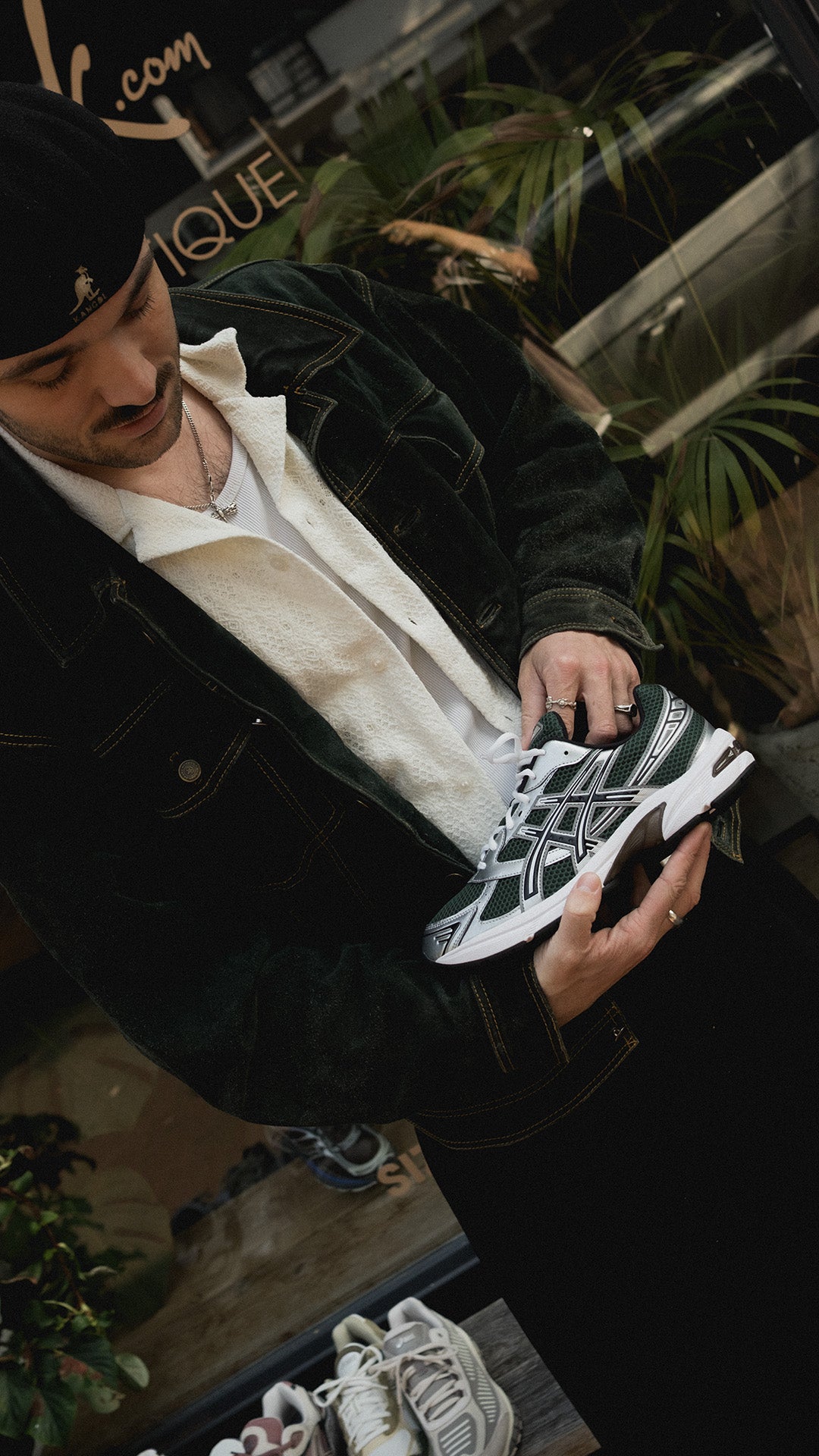 Asics Gel-1130 evergreen black