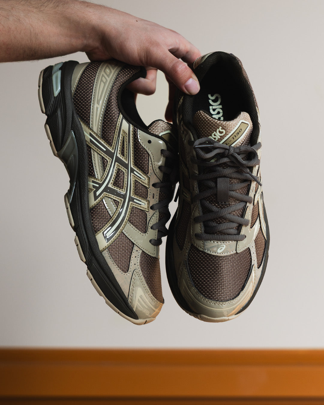 Asics Gel-1130 sepia brown driftwood