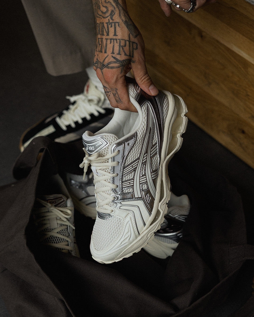 Asics Gel-Kayano 14 cream cocoa powder