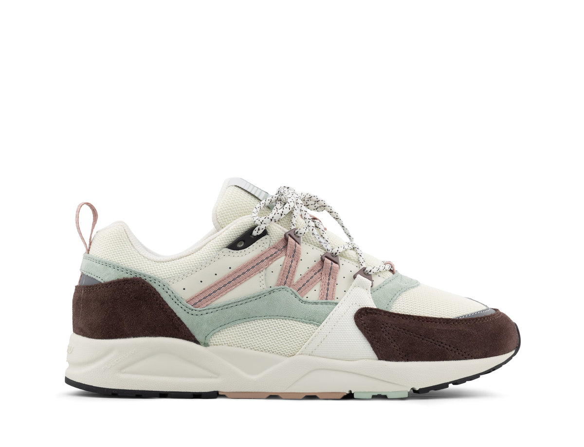 Karhu Fusion 2.0 shaved chocolate adobe rose