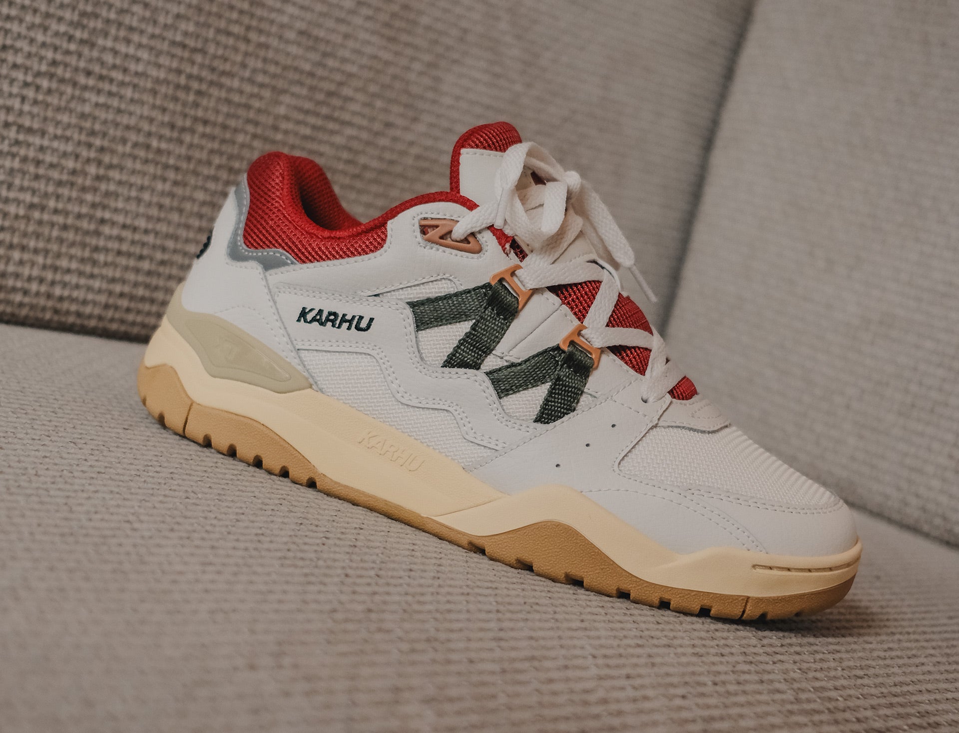 Karhu Fusion XT blanc de blanc pineneedle