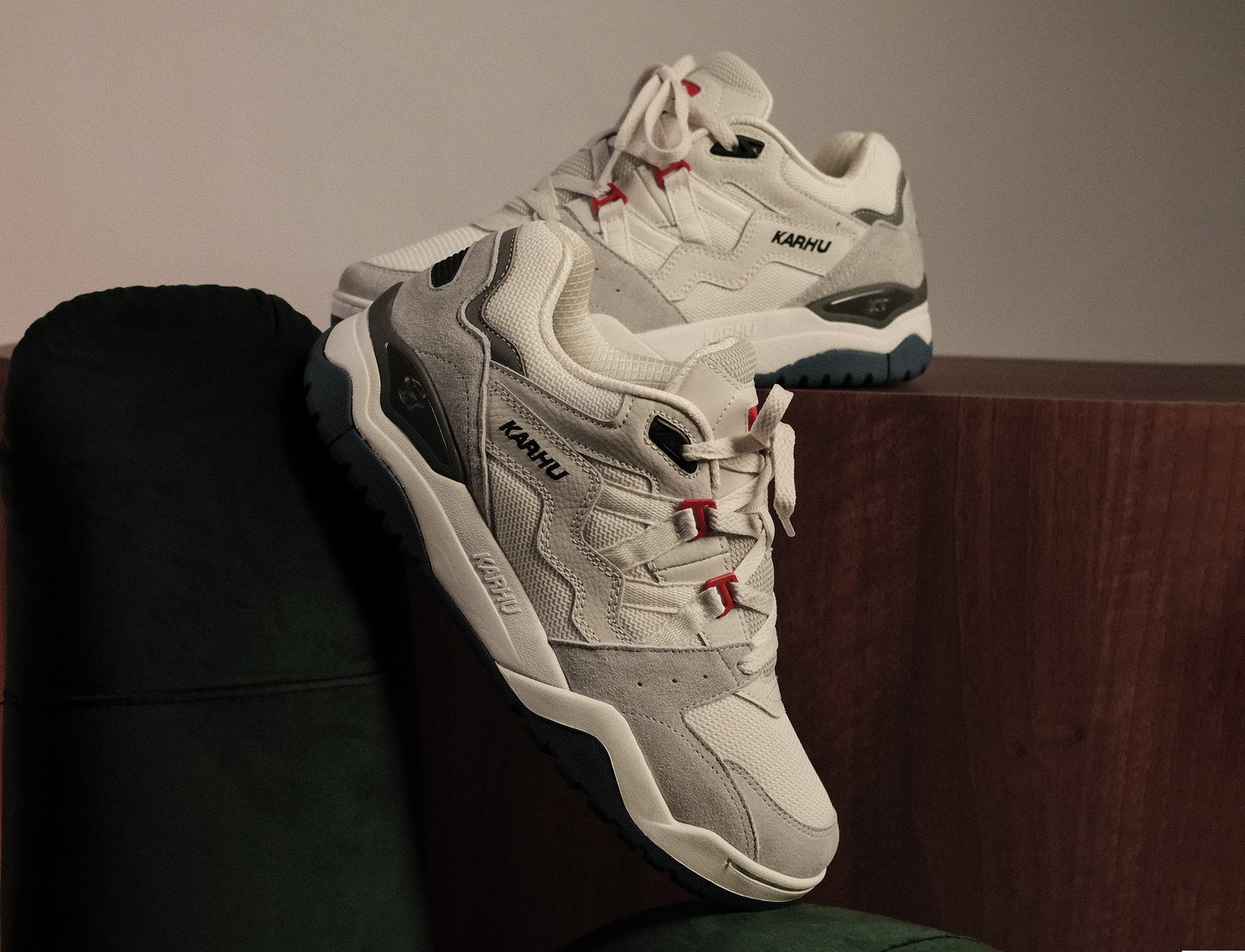 Karhu Fusion XT dawn blue blanc de blanc