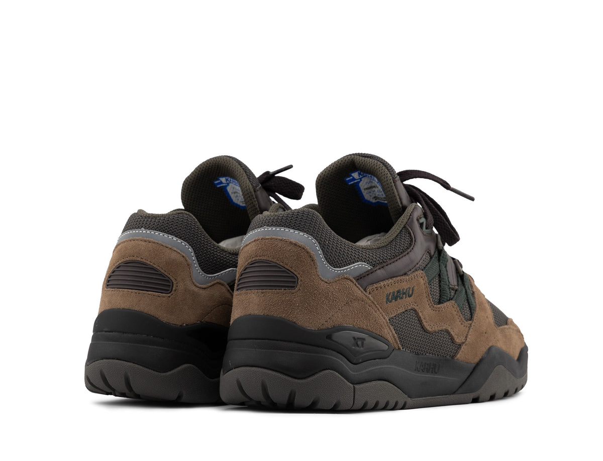 Karhu Fusion XT pine bark scarab