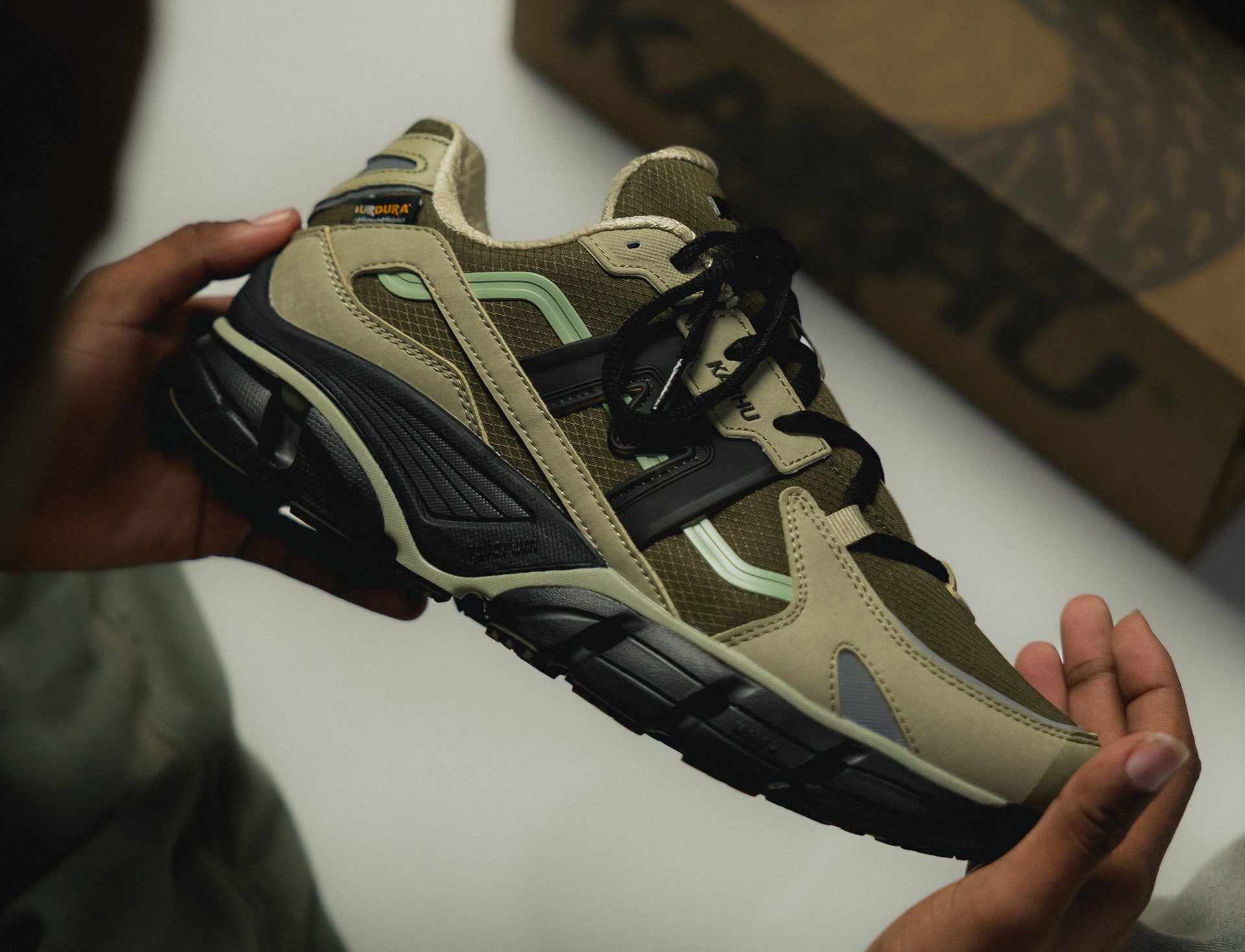 Karhu Super Fulcrum beech jet black