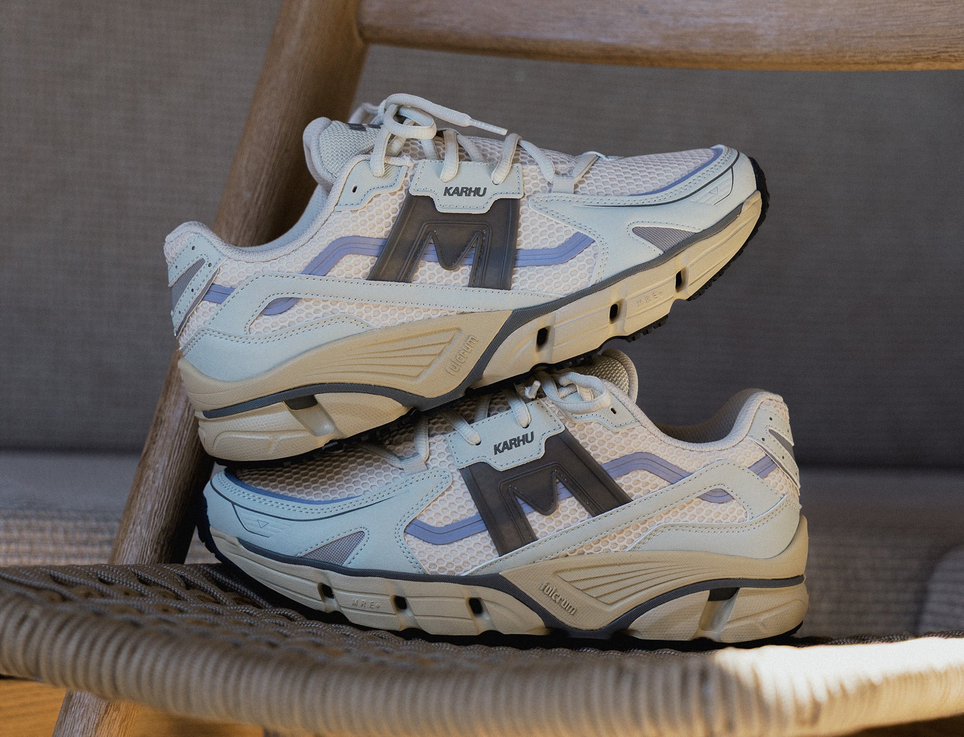 Karhu Super Fulcrum foggy dew hematite