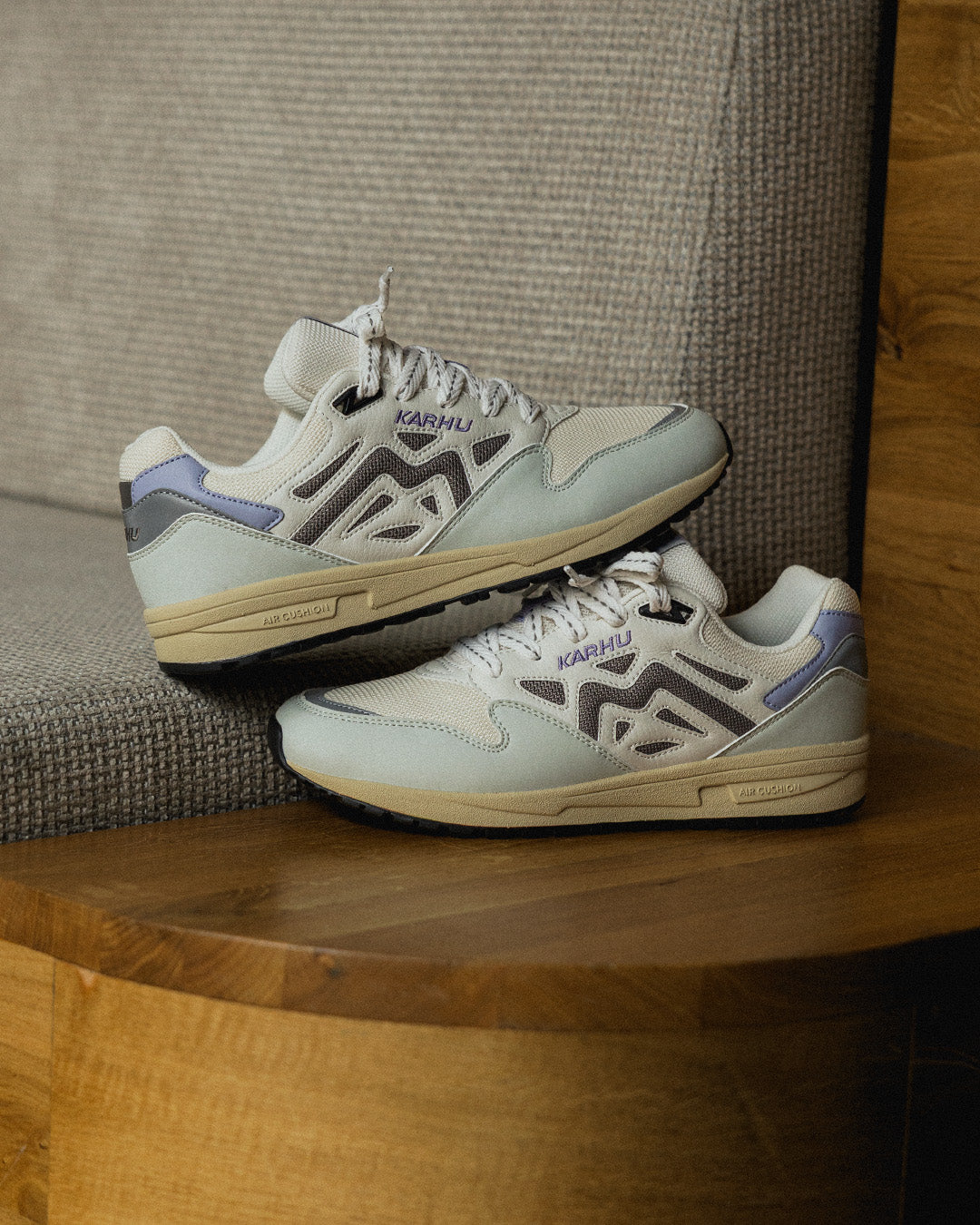 Karhu Legacy 96 foggy dew hematite
