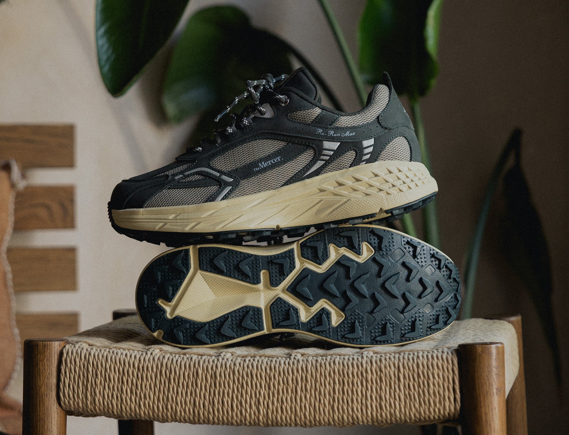 Mercer The Re-Run Max army green