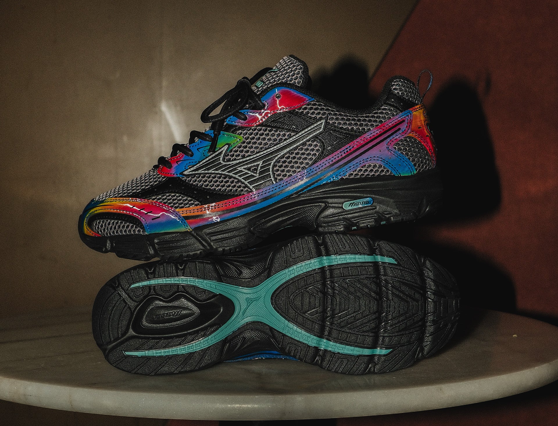 Mizuno MXR 'The Midnight Velocity' Pack dress blues black surf the web