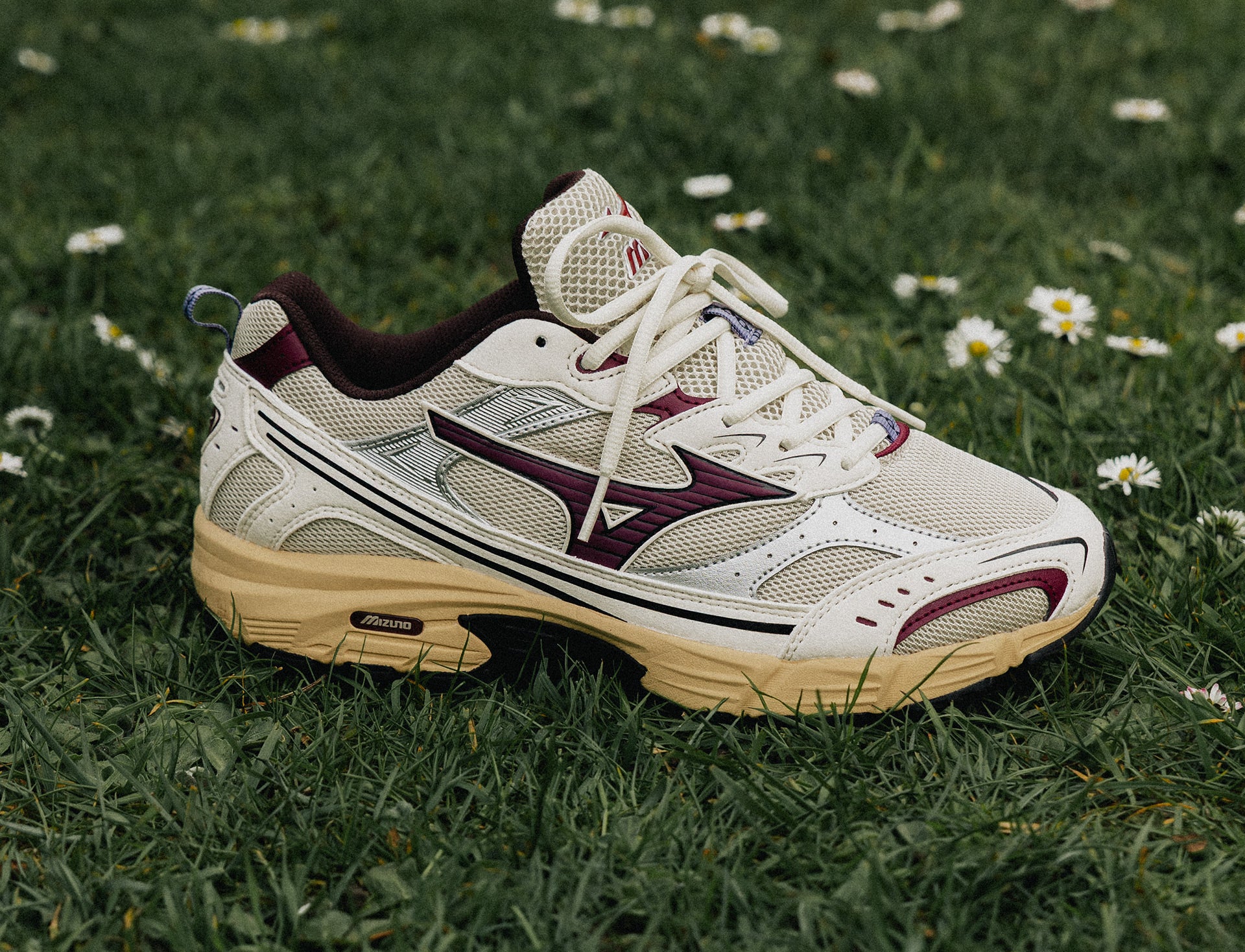 Mizuno MXR summer sand fig pristine