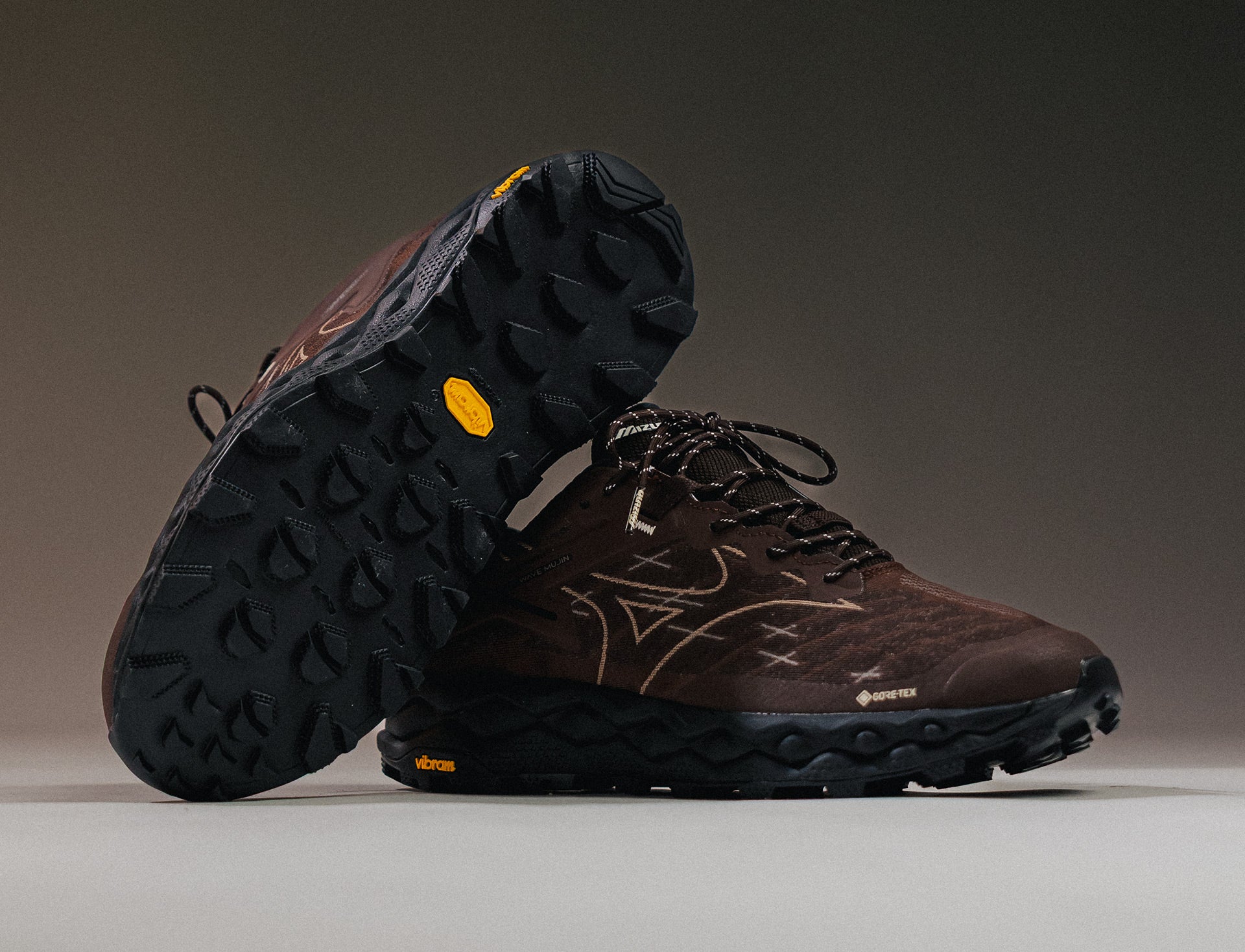 Mizuno Wave Mujin LS GTX mole chicory coffee tortoise shell