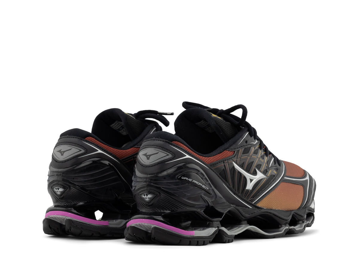 Mizuno Wave Prophecy LS black