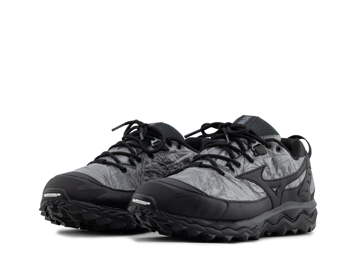 Mizuno Wave Mujin TL Han Kjøbenhavn black black sand iron gate