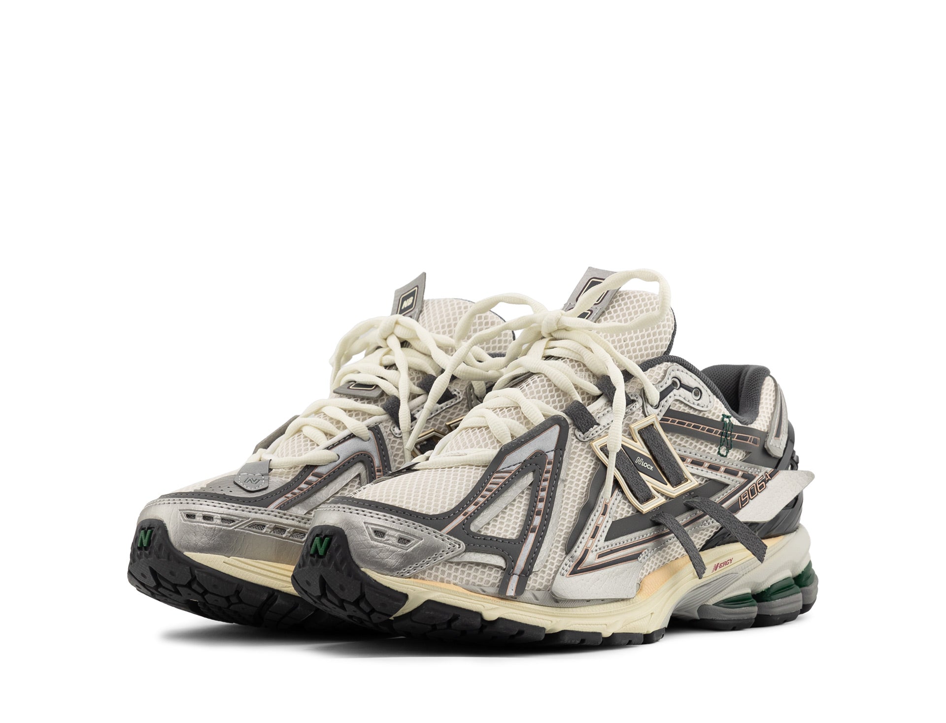 New Balance 1906A silver metallic