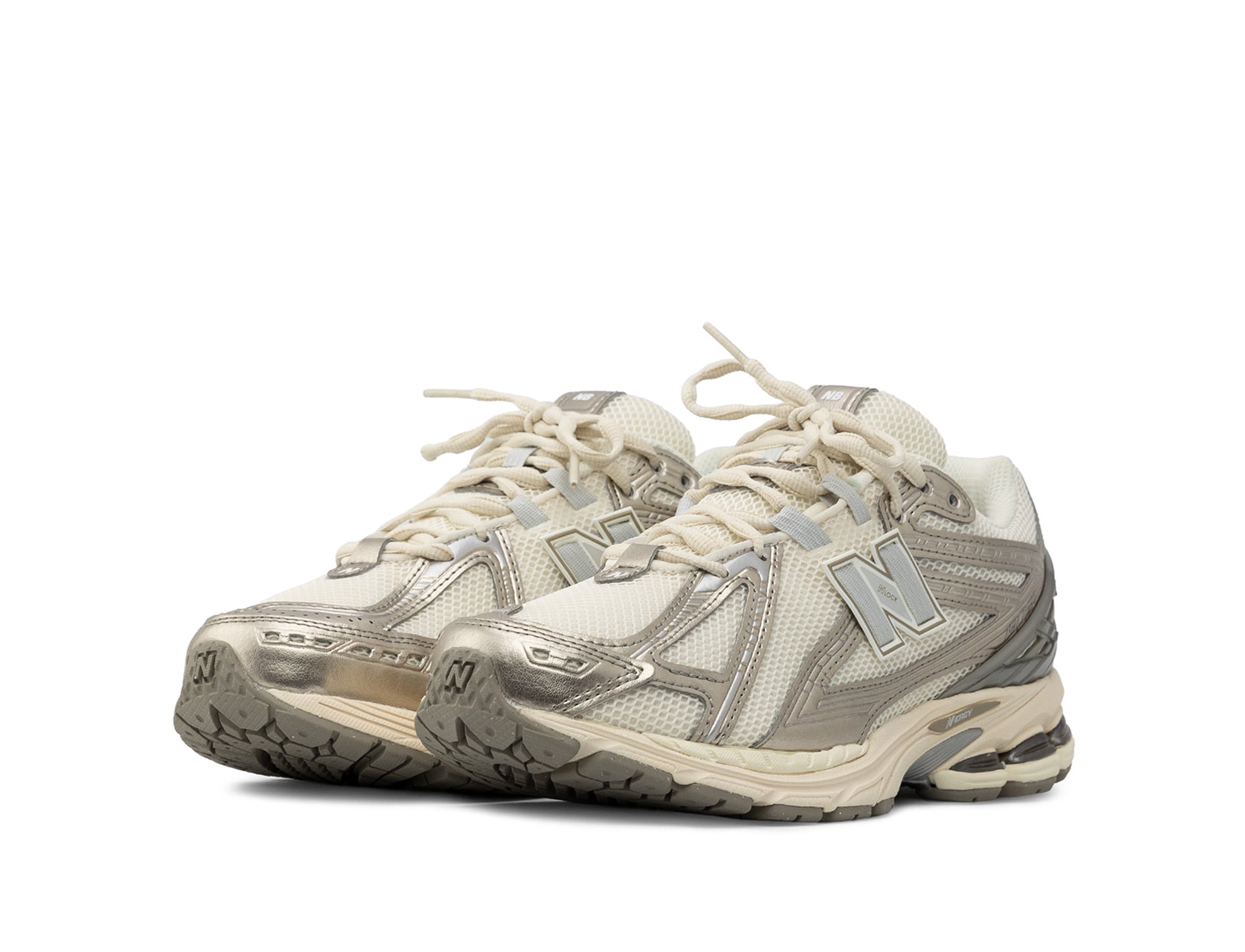 New Balance 1906R arid stone permafrost silver metallic