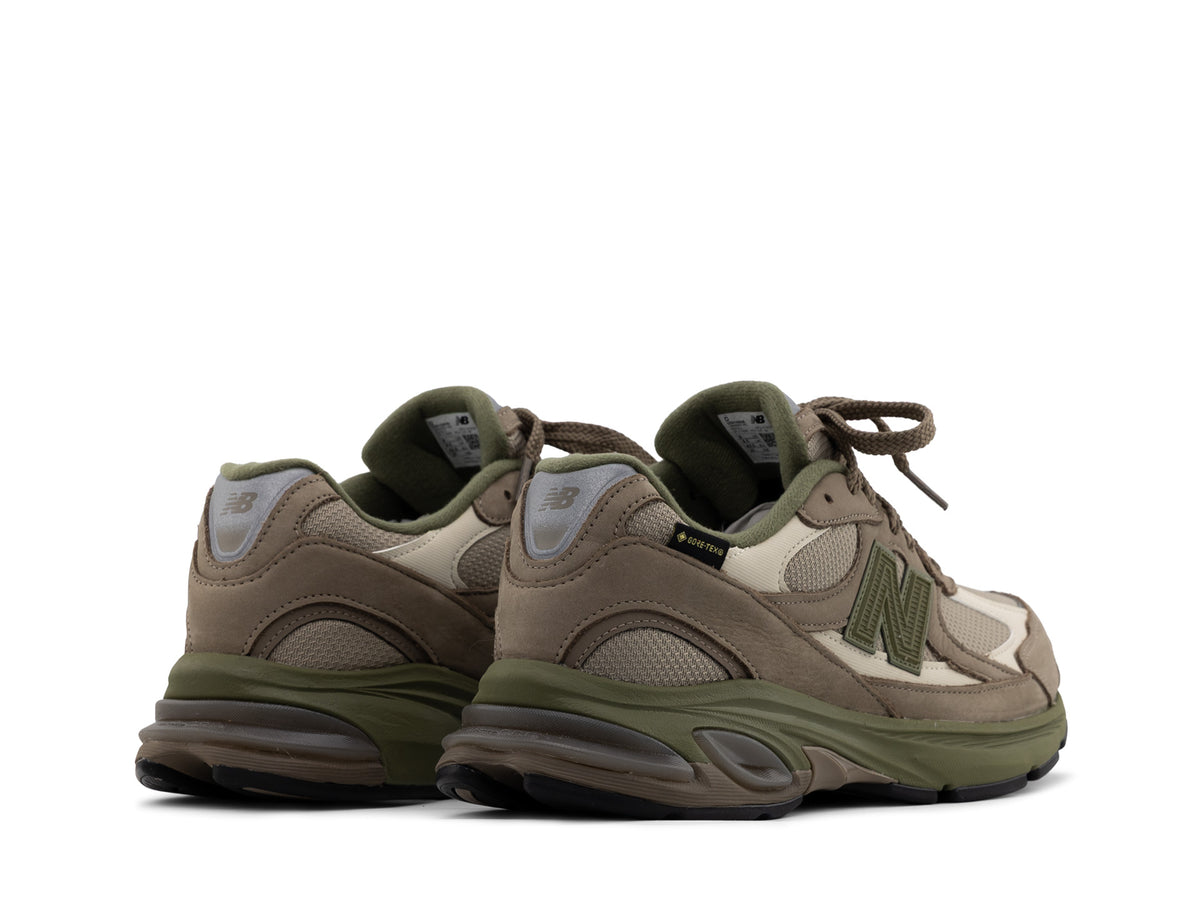 New Balance 2010 light mushroom