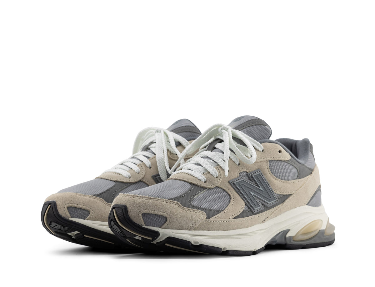 New Balance 2010 timberwolf