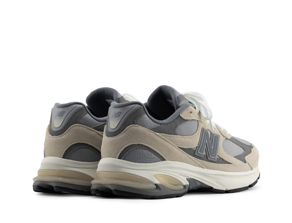 New Balance 2010 timberwolf