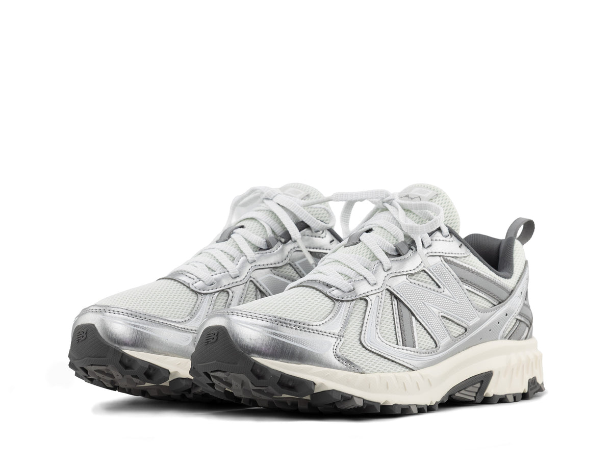 New Balance 410 nb white metallic silver