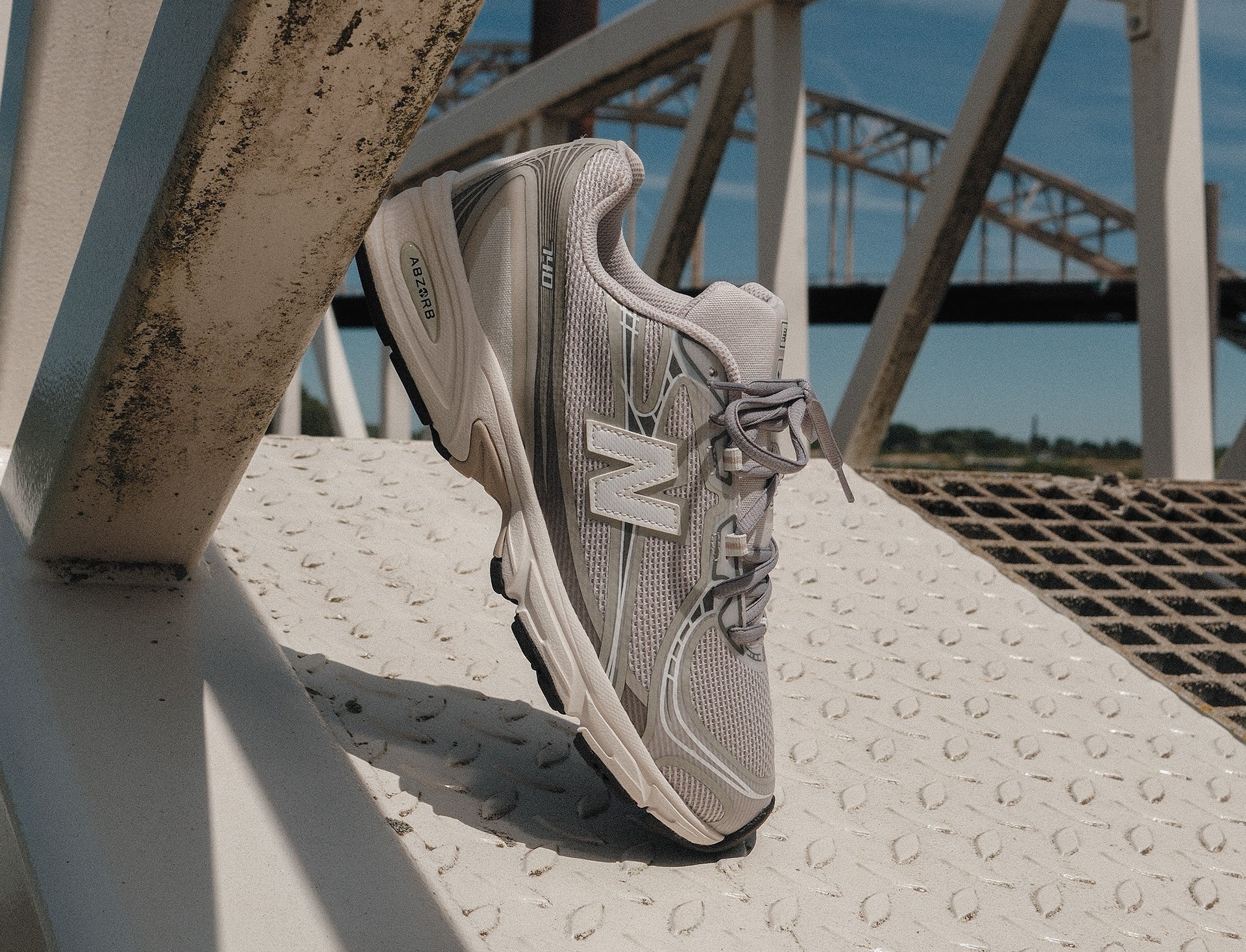New Balance 740 slate grey grey matter