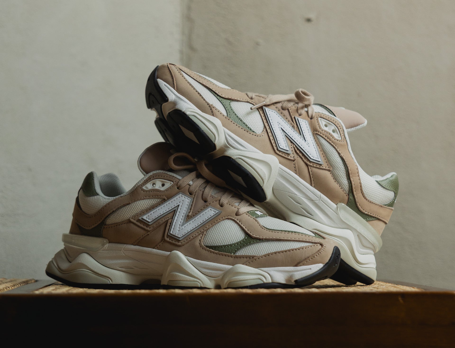 New Balance 9060 mindful grey dark olivine