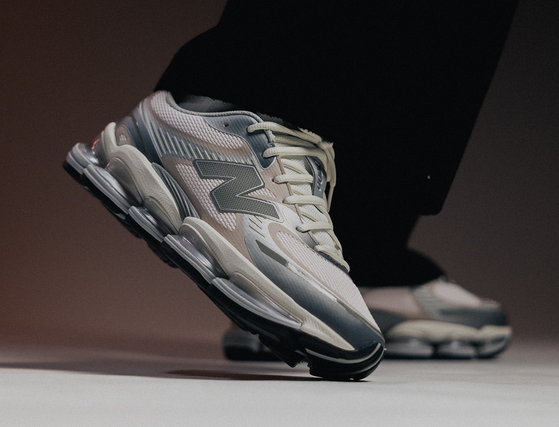 New Balance Abzorb 2000 truffle salt pink salt