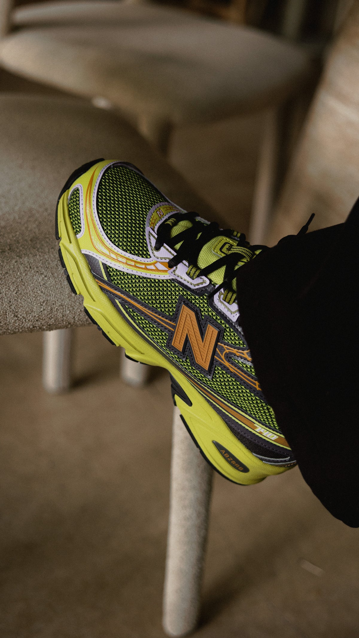 New Balance 740 field green
