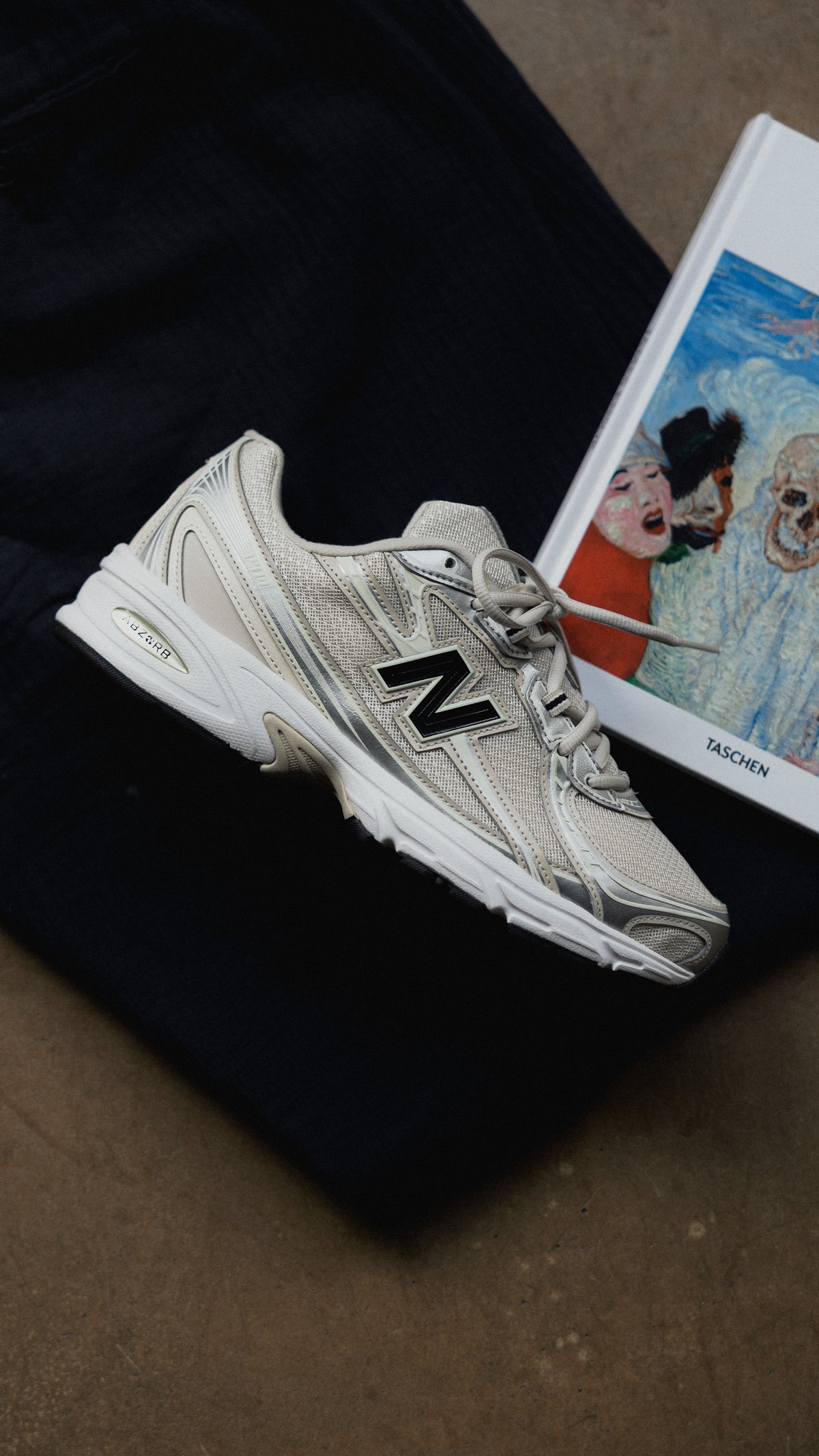 New Balance 740 timberwolf