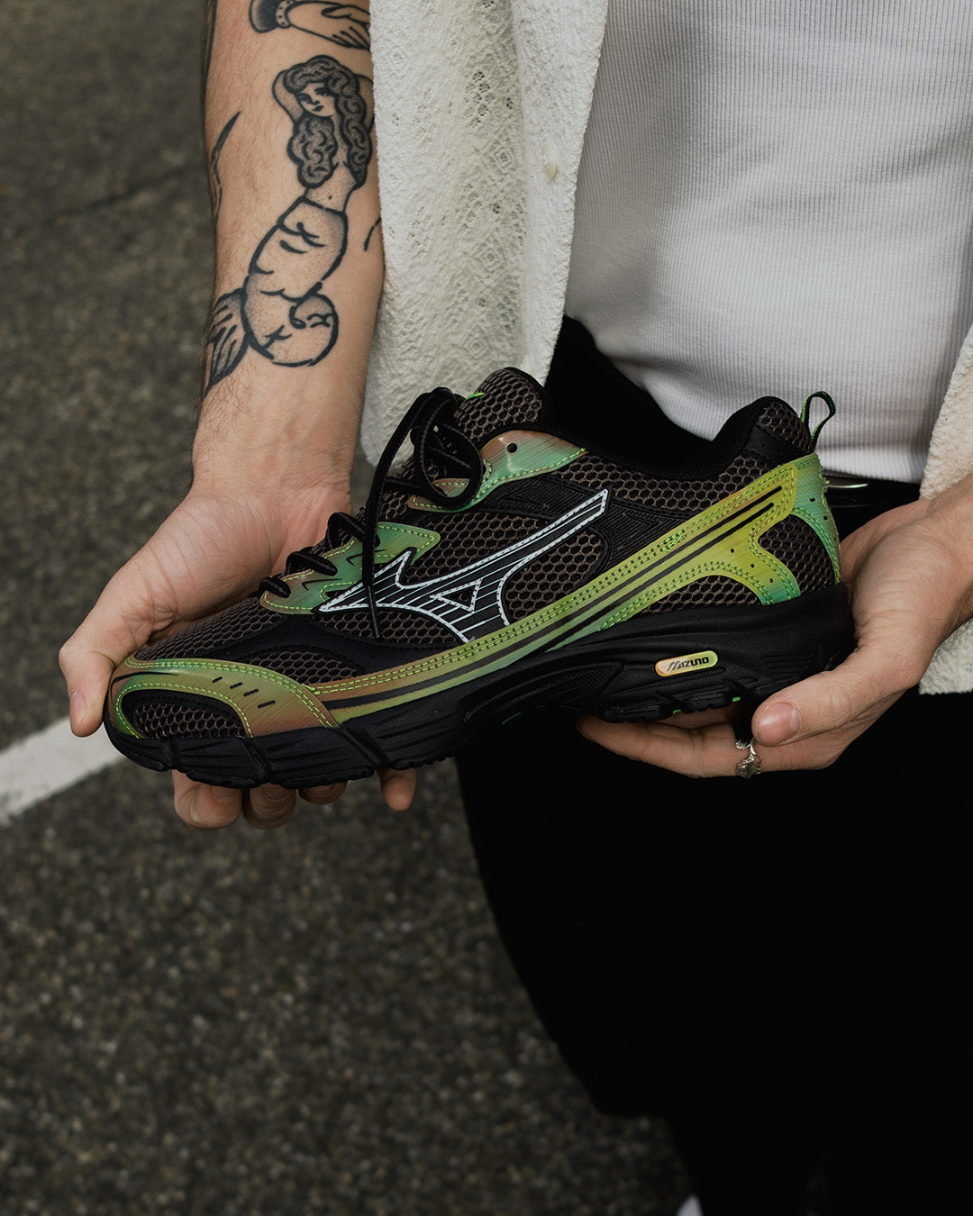 Mizuno MXR 'The Midnight Velocity' Pack iron gate black jasmine green