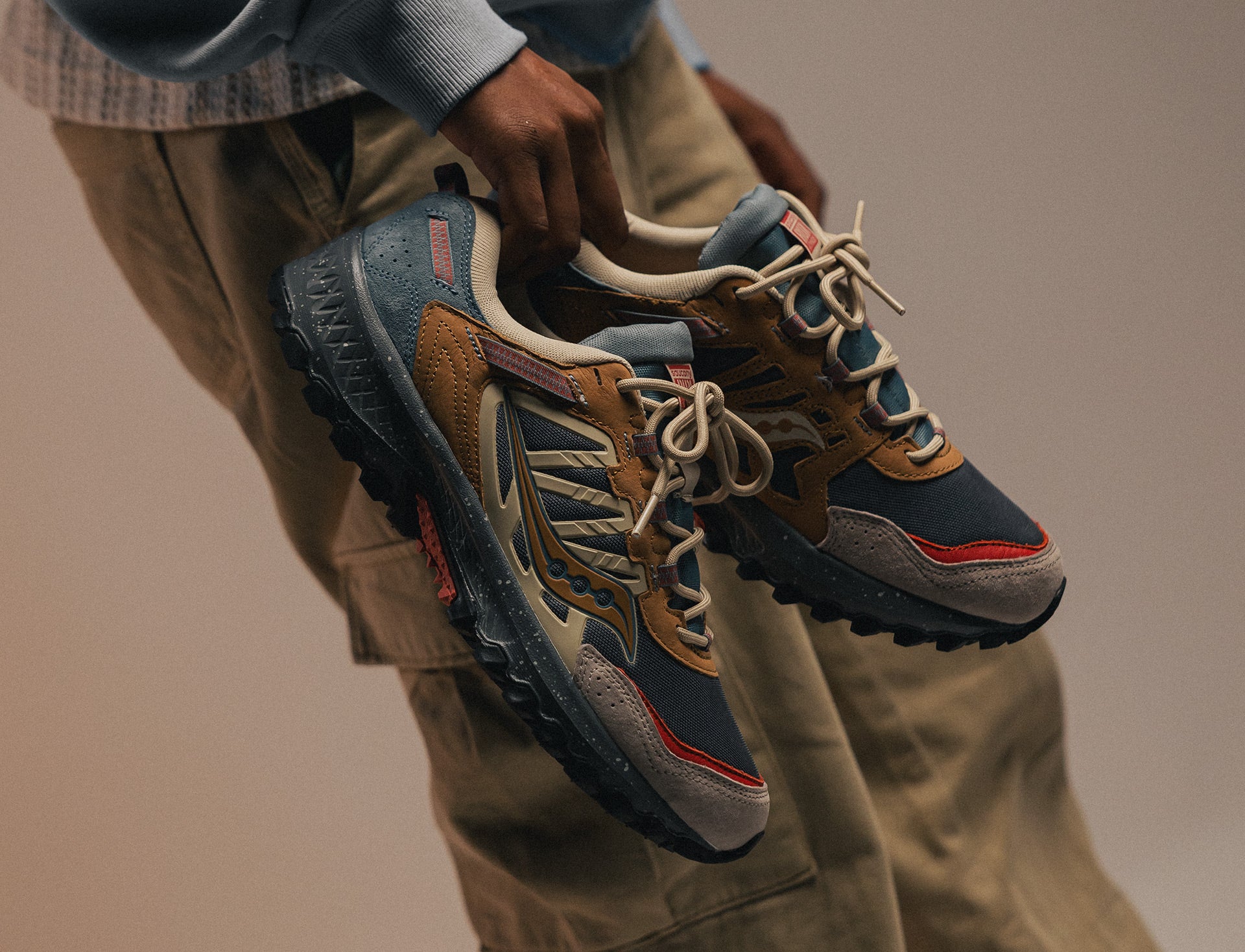 Saucony Grid Peak grey sand