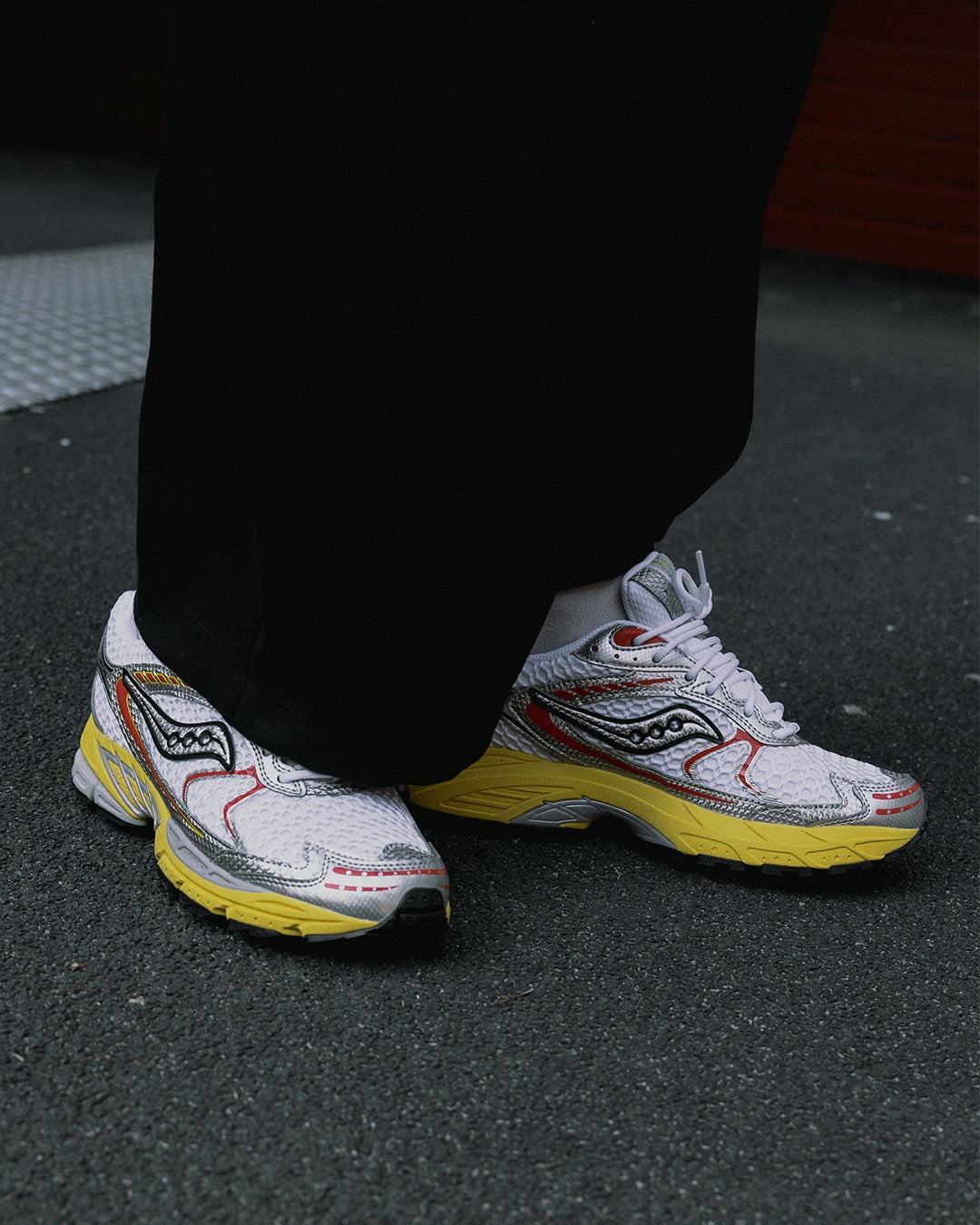 Saucony Progrid Ride 1 white buttercup