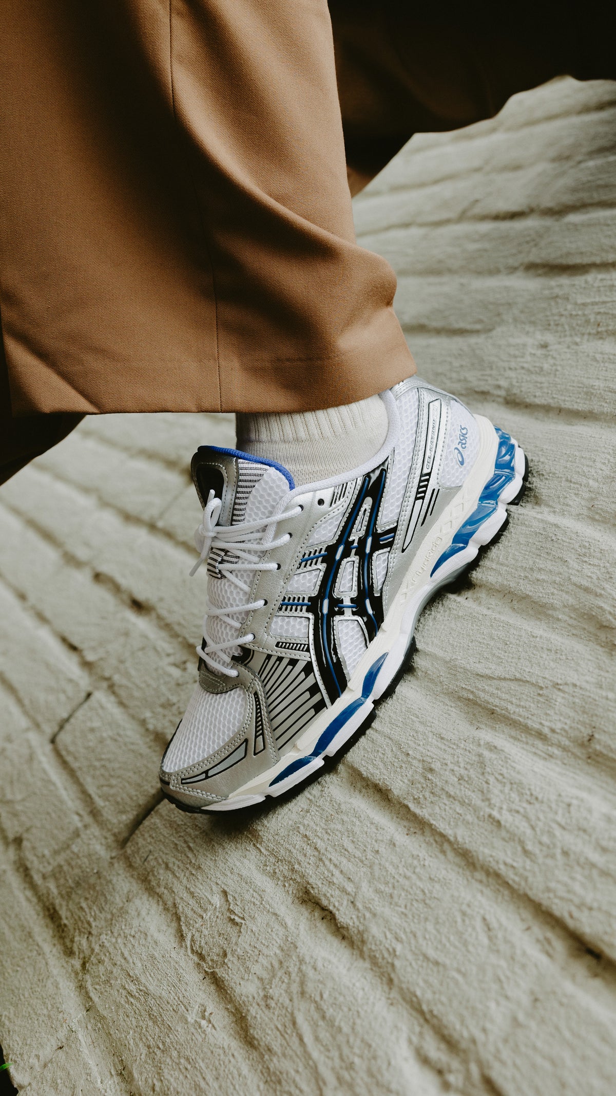 Asics Gel-Kayano 12.1 white black
