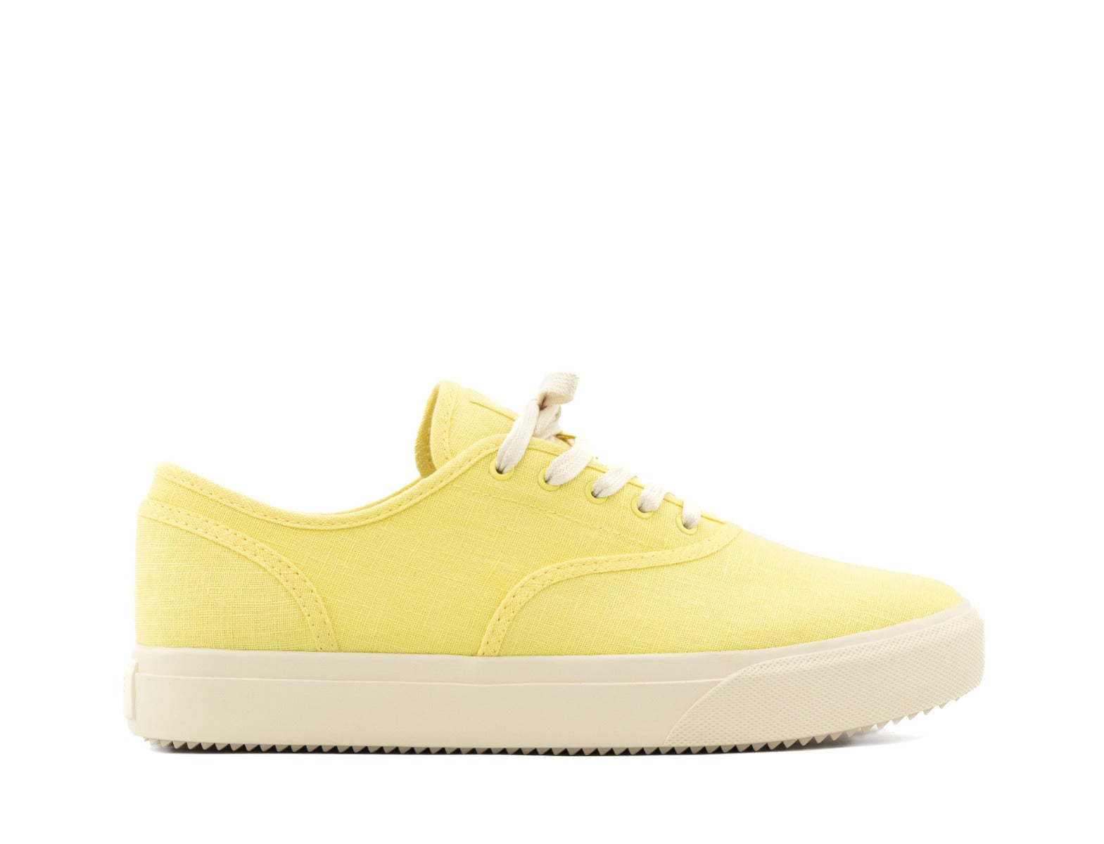 Clae August pale banana hemp