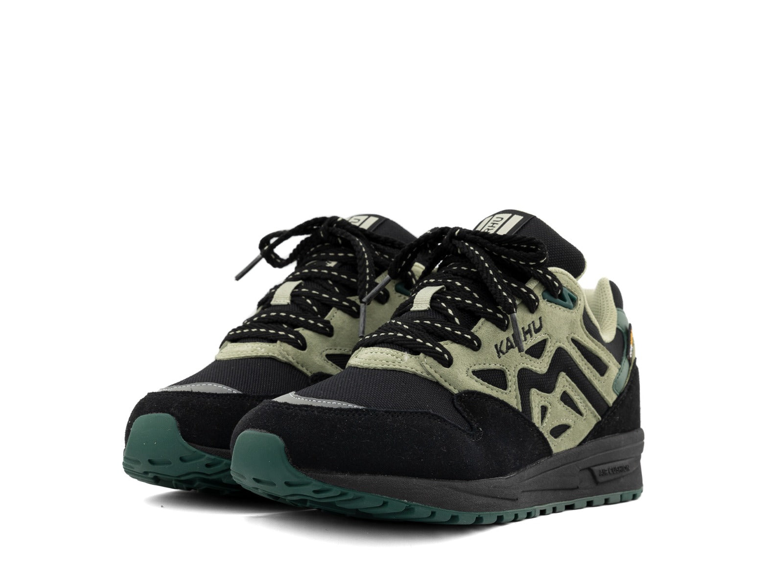 Karhu Legacy 96 Cordura caviar abbey stone