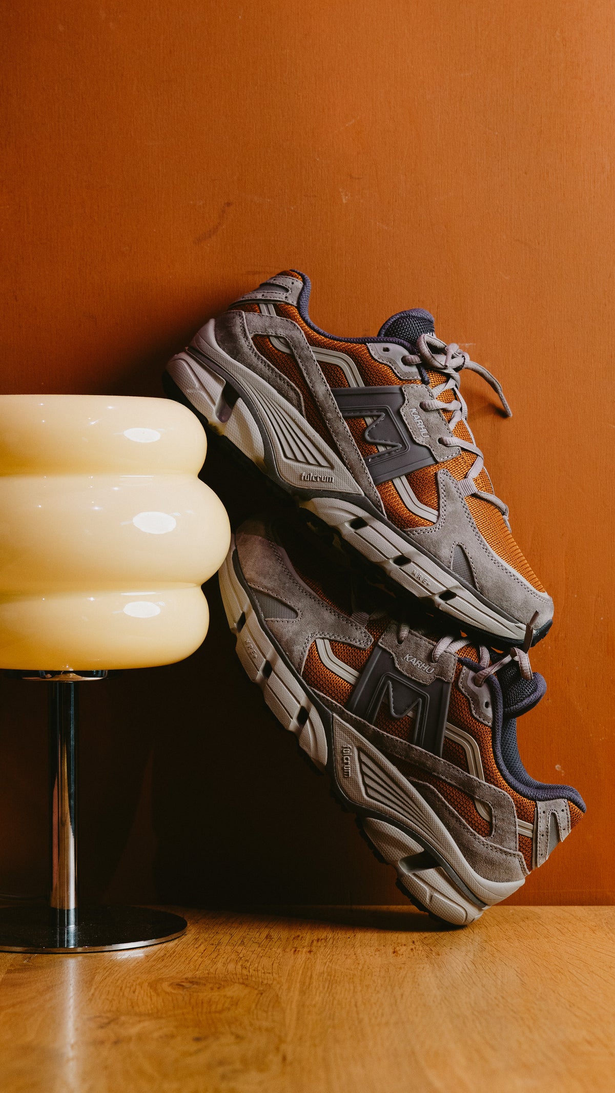 Karhu Super Fulcrum gray flannel subterranean