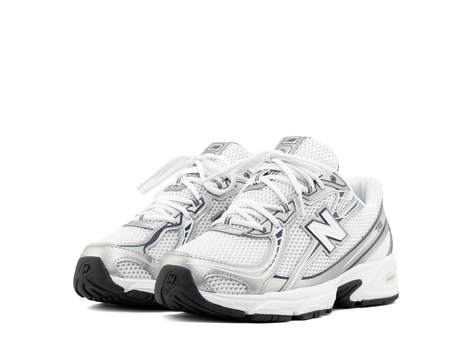 New Balance 740 white shadow