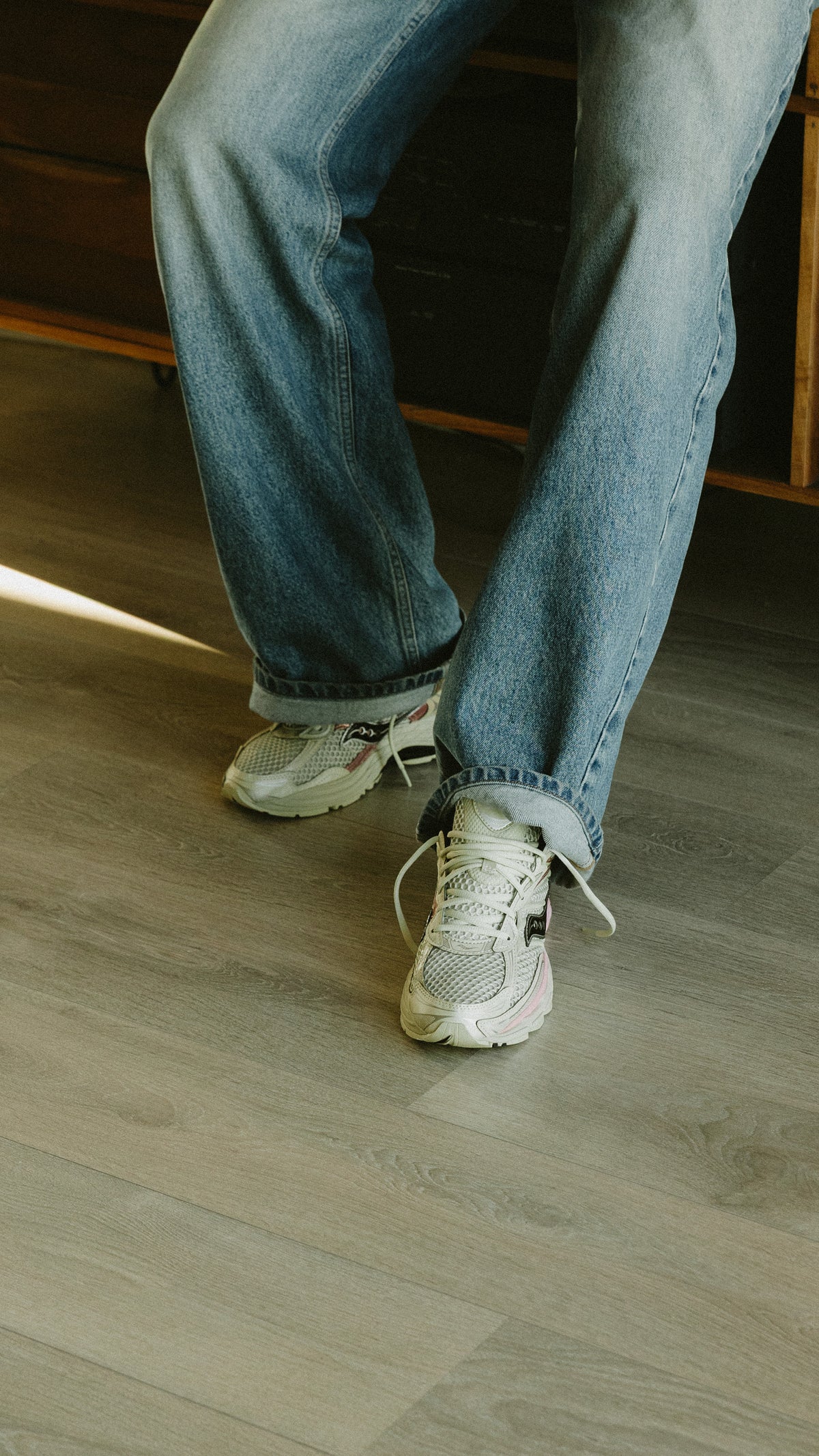 Saucony Progrid Omni 9 eggshell touch