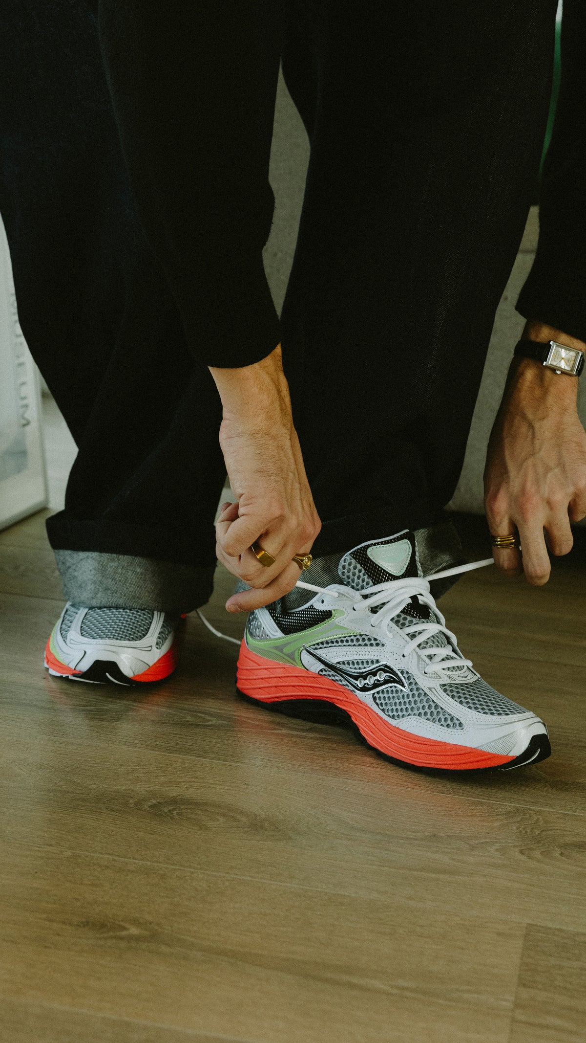 Saucony Progrid Omni 9 white vizired