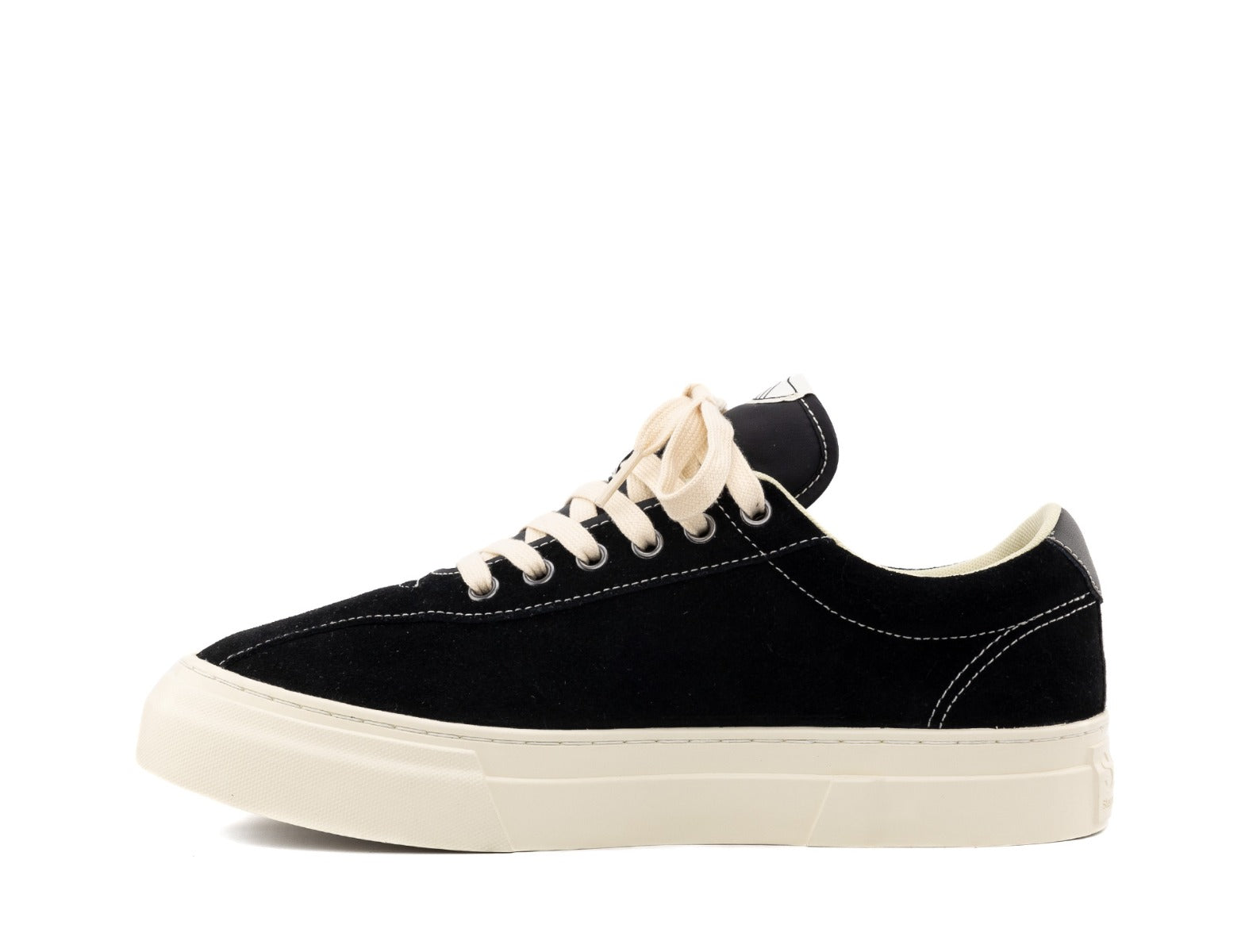 Stepney Workers Club Dellow 02 Cup Suede black white 2